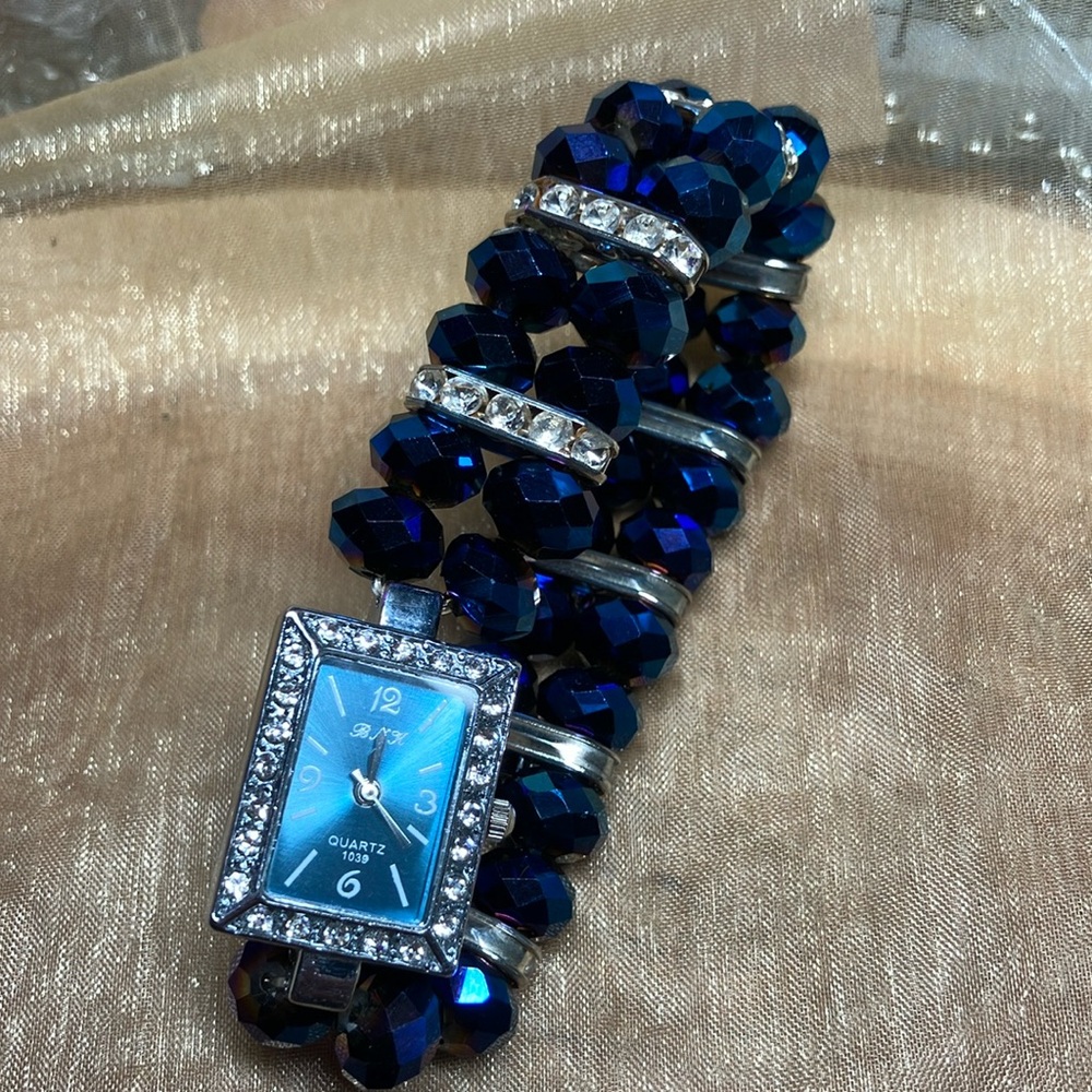 Sparkling Blue Quartz Watch/Bracelet